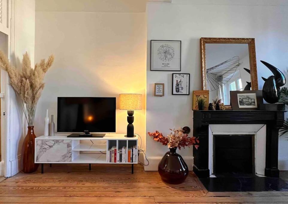 Appartement De Charme Les Orfevres Moulins (Allier)